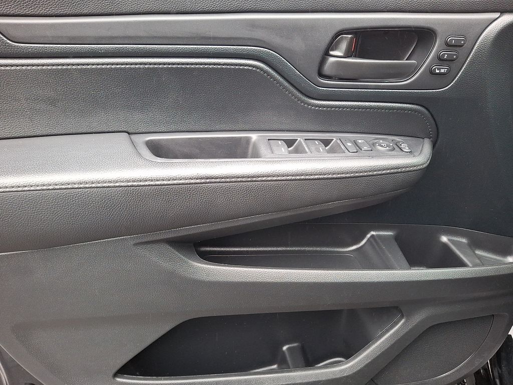 Thumbnail: 2024 Honda Odyssey - 15
