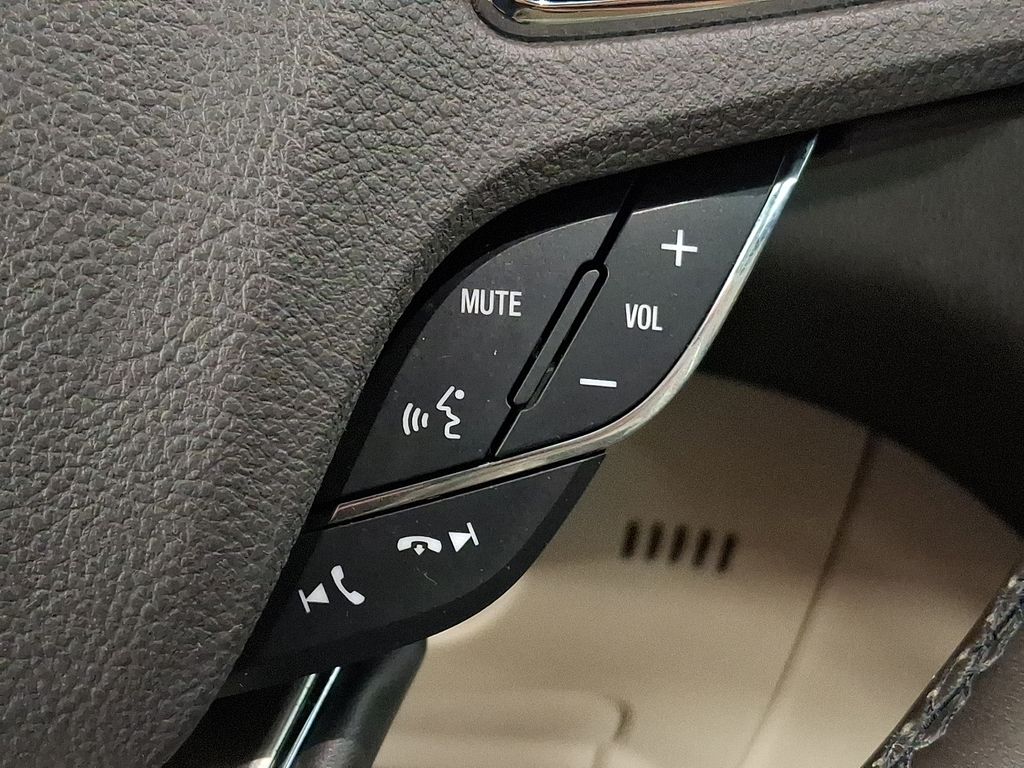 Thumbnail: 2018 Lincoln MKC - 24