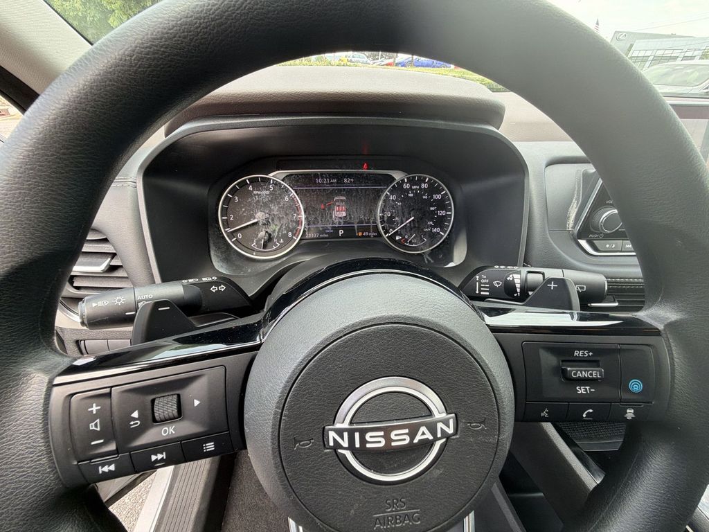 Thumbnail: 2023 Nissan Rogue - 29