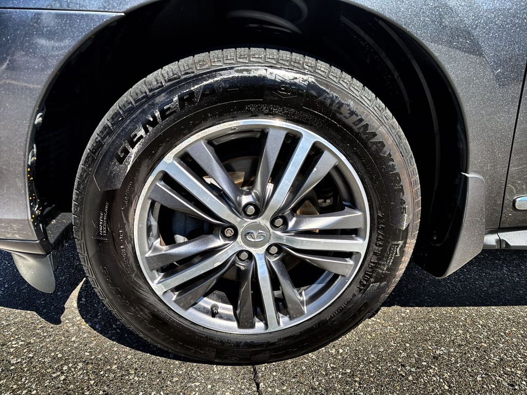 Thumbnail: 2019 INFINITI QX60 - 8