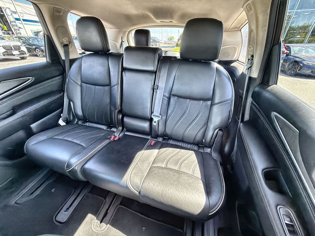 Thumbnail: 2019 INFINITI QX60 - 13
