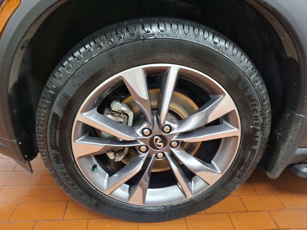 Thumbnail: 2022 INFINITI QX60 - 7