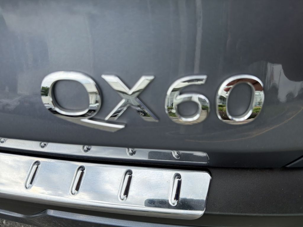 Thumbnail: 2023 INFINITI QX60 - 7