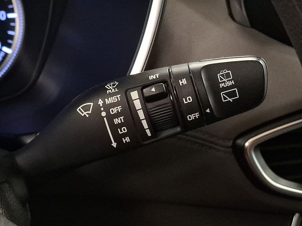 Thumbnail: 2020 Hyundai Santa Fe - 28