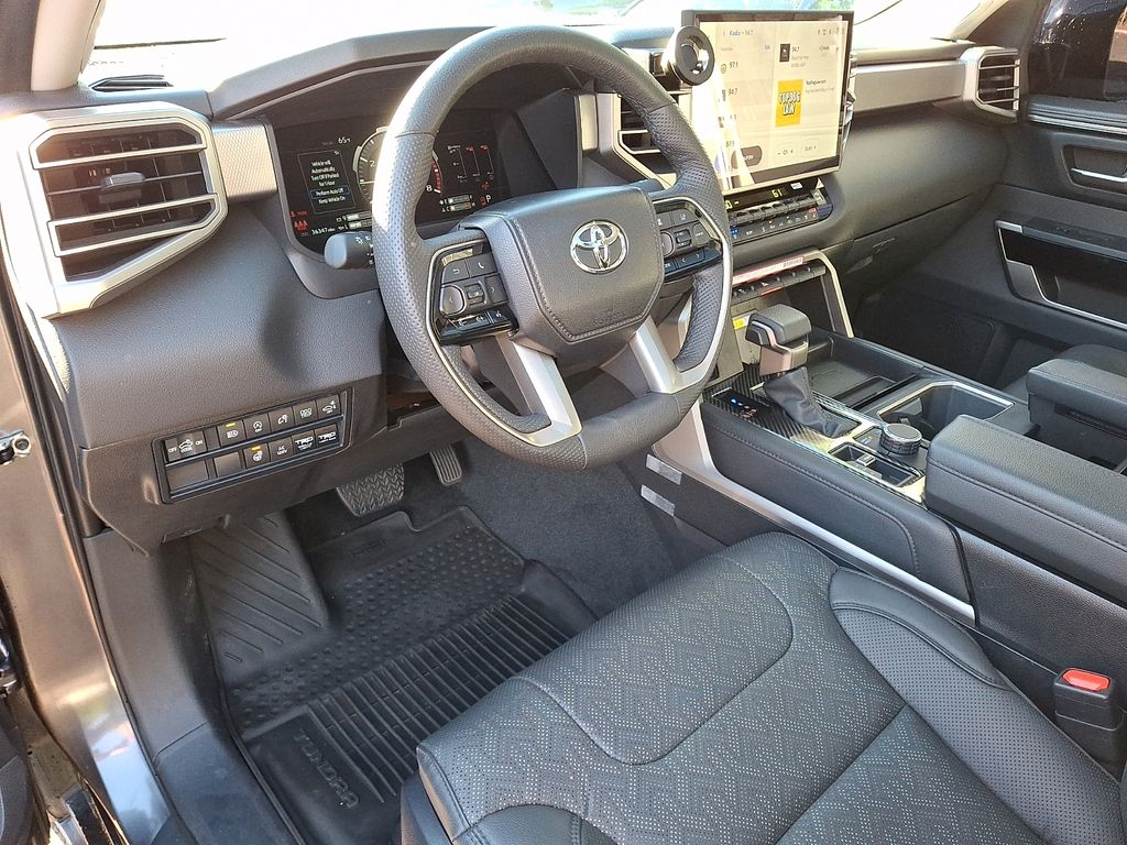 Thumbnail: 2024 Toyota Tundra - 2