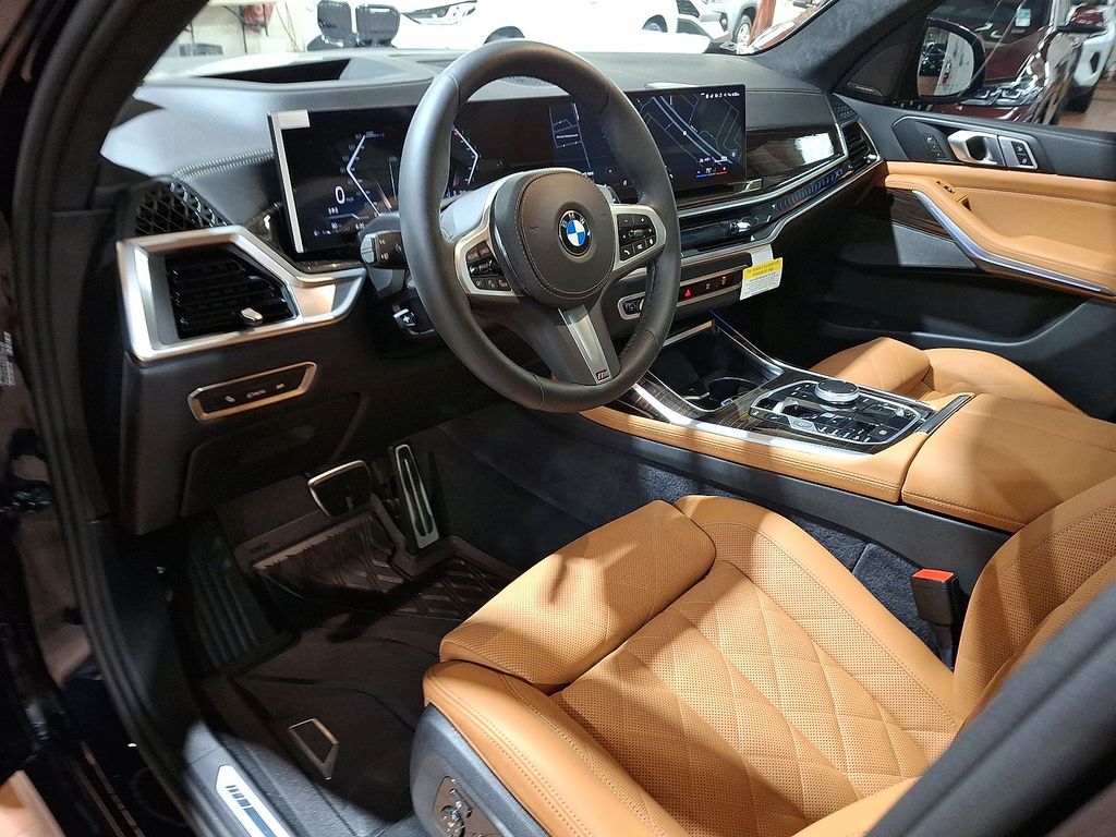 Thumbnail: 2026 BMW X7 - 2