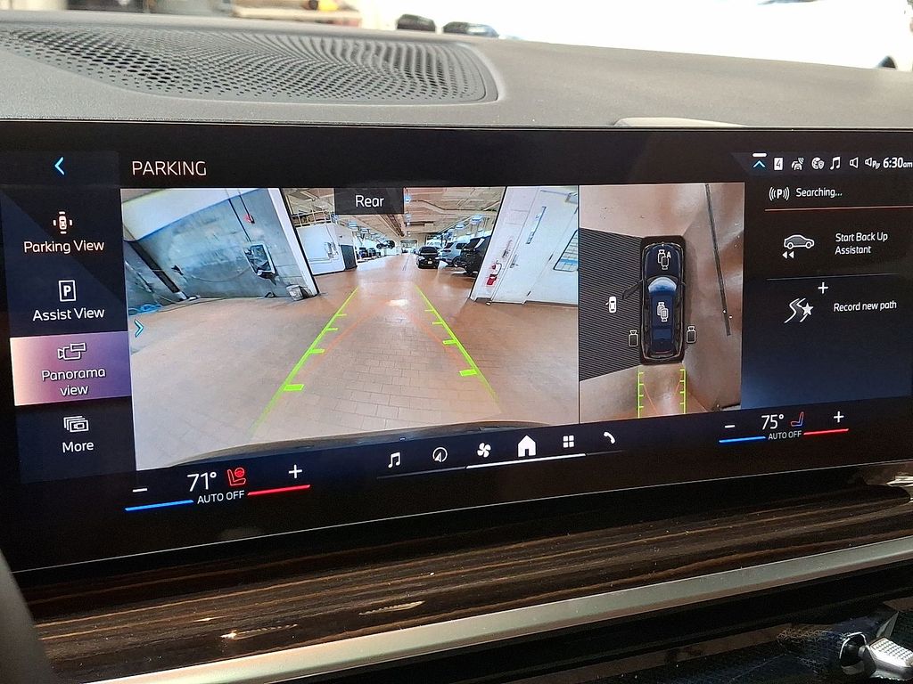 Thumbnail: 2026 BMW X7 - 18