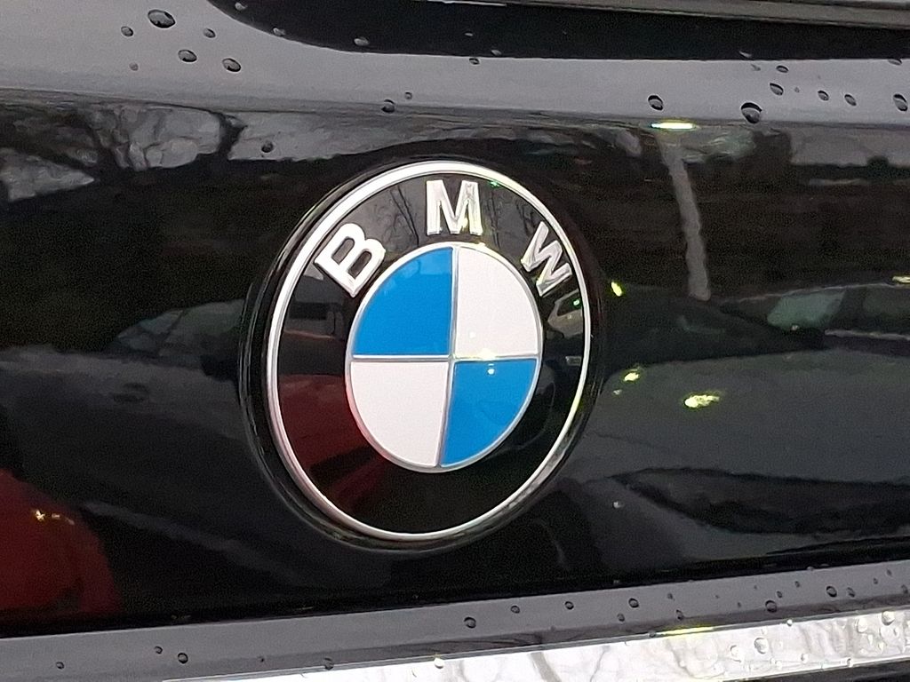 Thumbnail: 2023 BMW X7 - 29