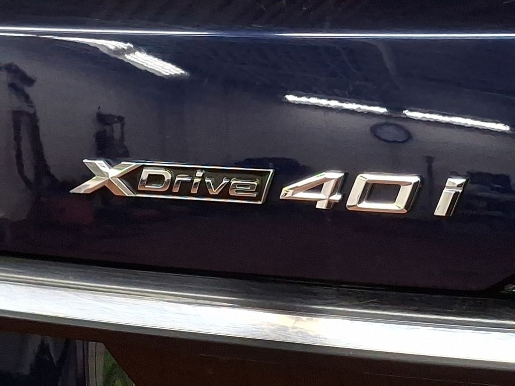 Thumbnail: 2023 BMW X7 - 28