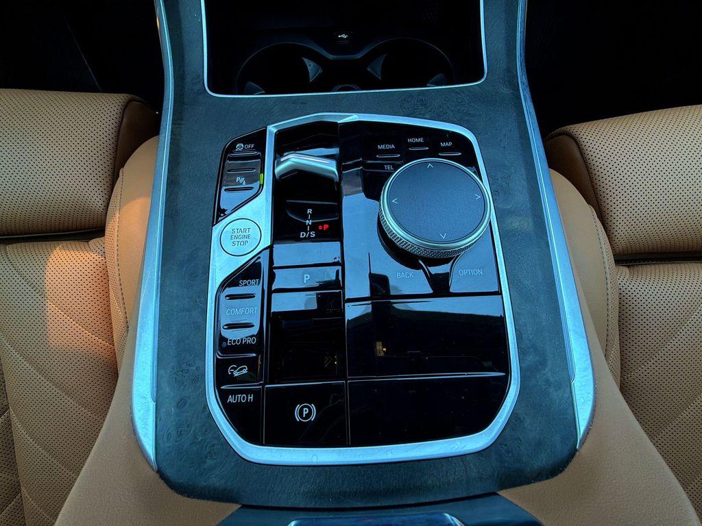 Thumbnail: 2024 BMW X5 - 16