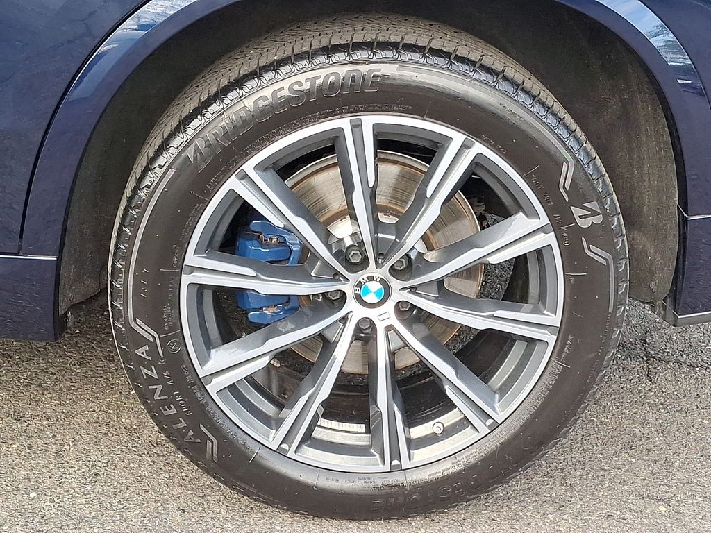 Thumbnail: 2025 BMW X5 - 6
