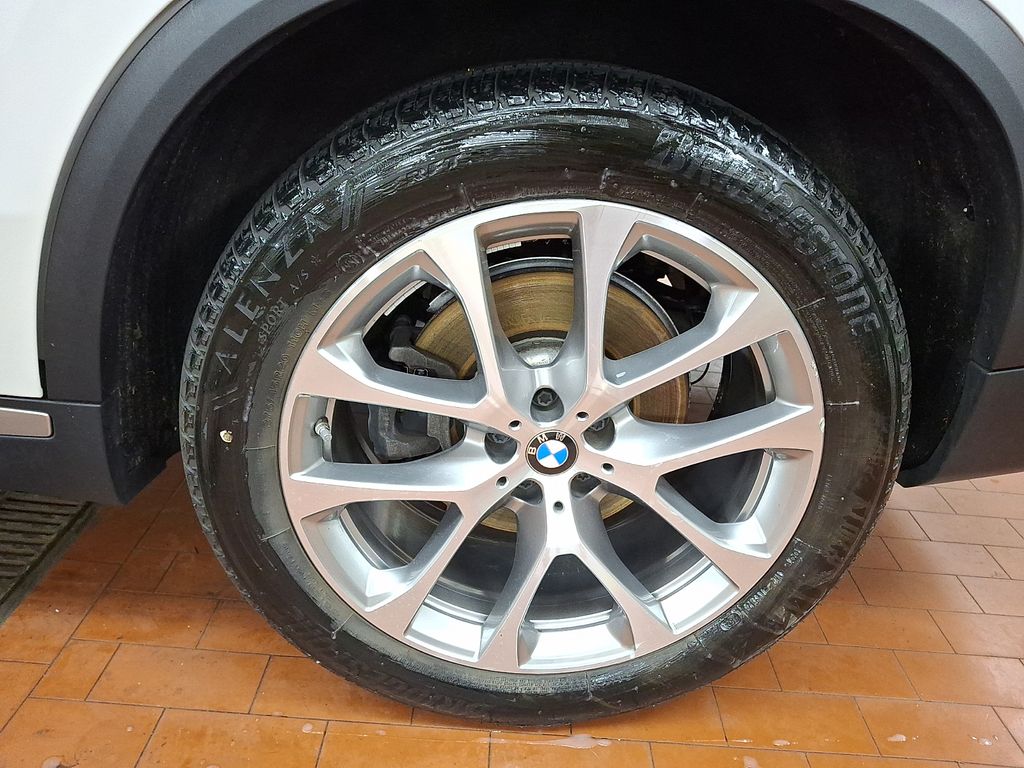 Thumbnail: 2024 BMW X5 - 5