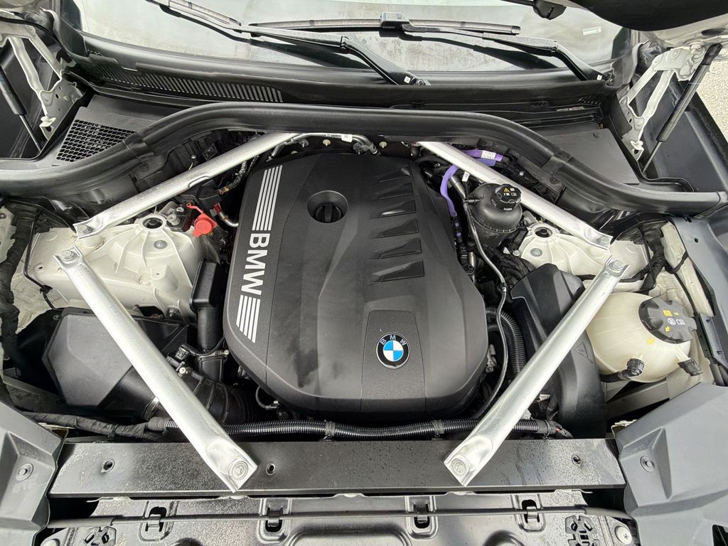 Thumbnail: 2024 BMW X5 - 9