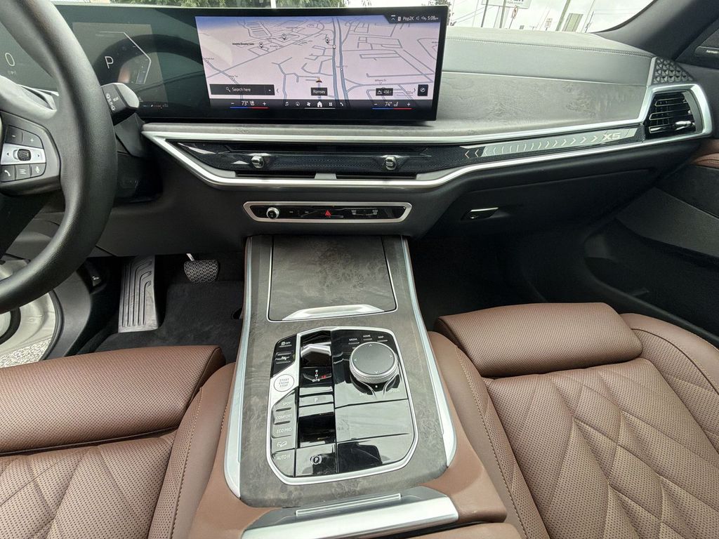 Thumbnail: 2024 BMW X5 - 14