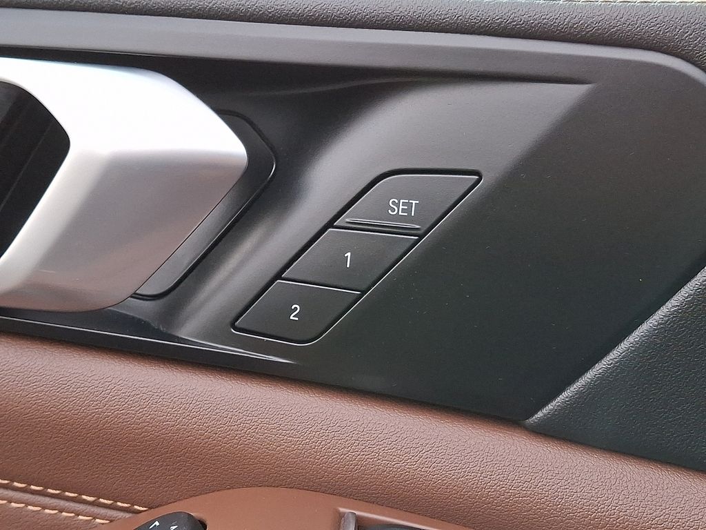Thumbnail: 2024 BMW X5 - 27