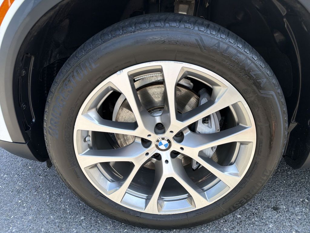 Thumbnail: 2024 BMW X5 - 7