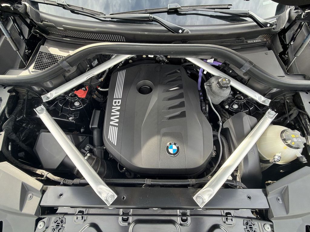 Thumbnail: 2024 BMW X5 - 9