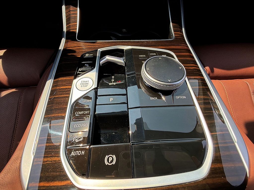 Thumbnail: 2024 BMW X5 - 15