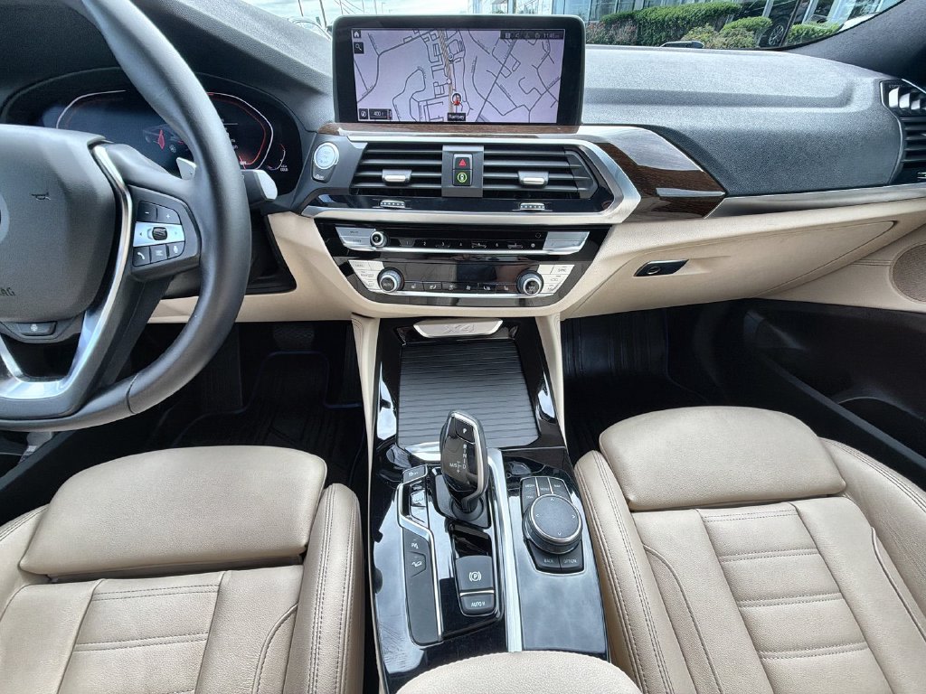 Thumbnail: 2021 BMW X4 - 14