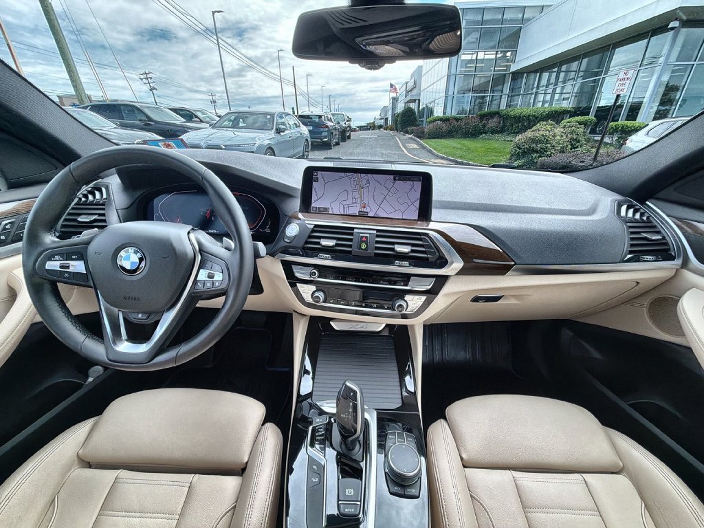 Thumbnail: 2021 BMW X4 - 2