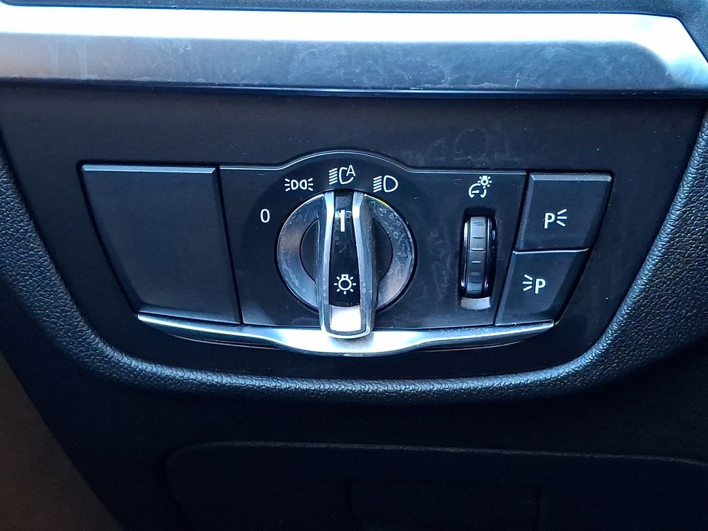 Thumbnail: 2025 BMW X4 - 27