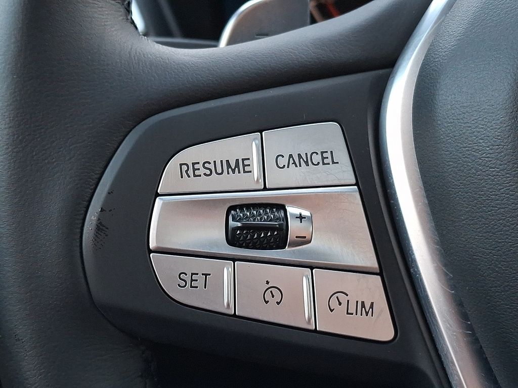 Thumbnail: 2025 BMW X4 - 20