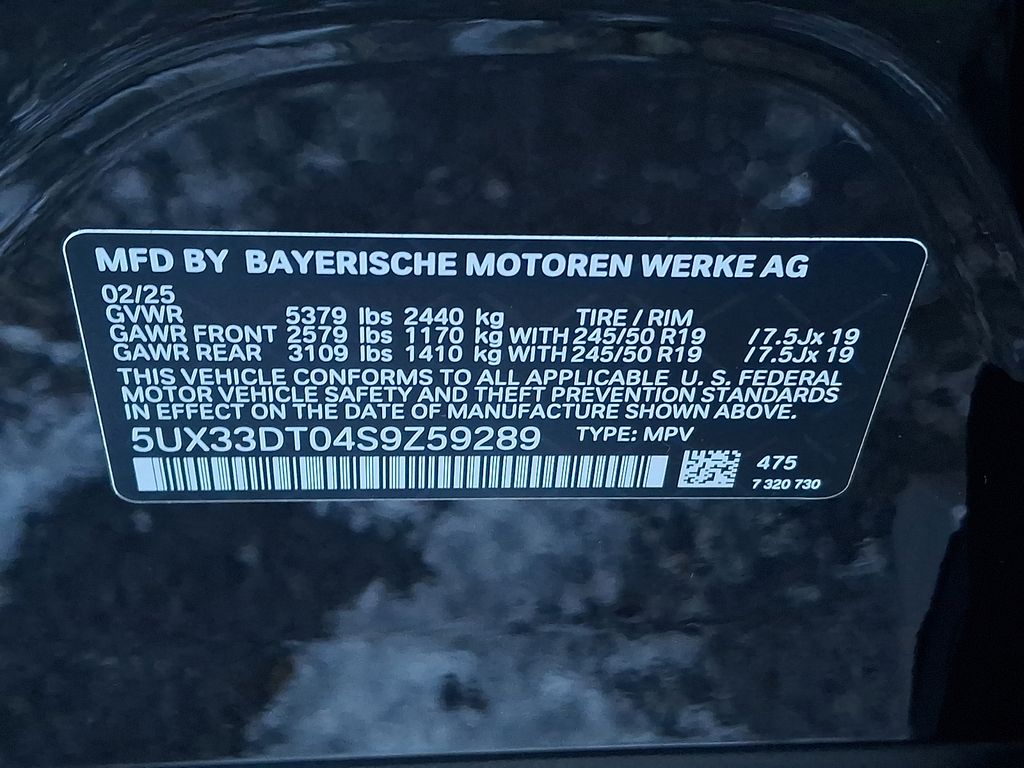 Thumbnail: 2025 BMW X4 - 11