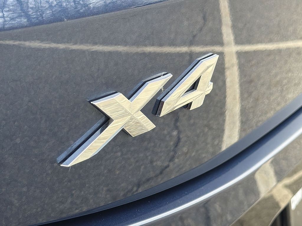Thumbnail: 2022 BMW X4 - 7