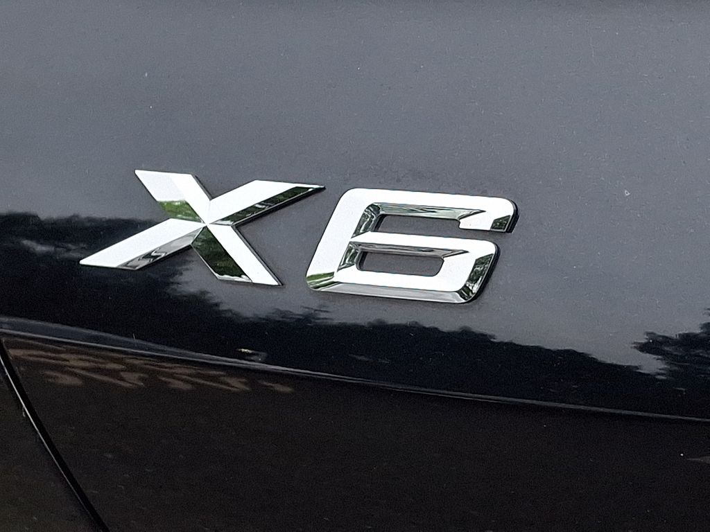 Thumbnail: 2024 BMW X6 - 29