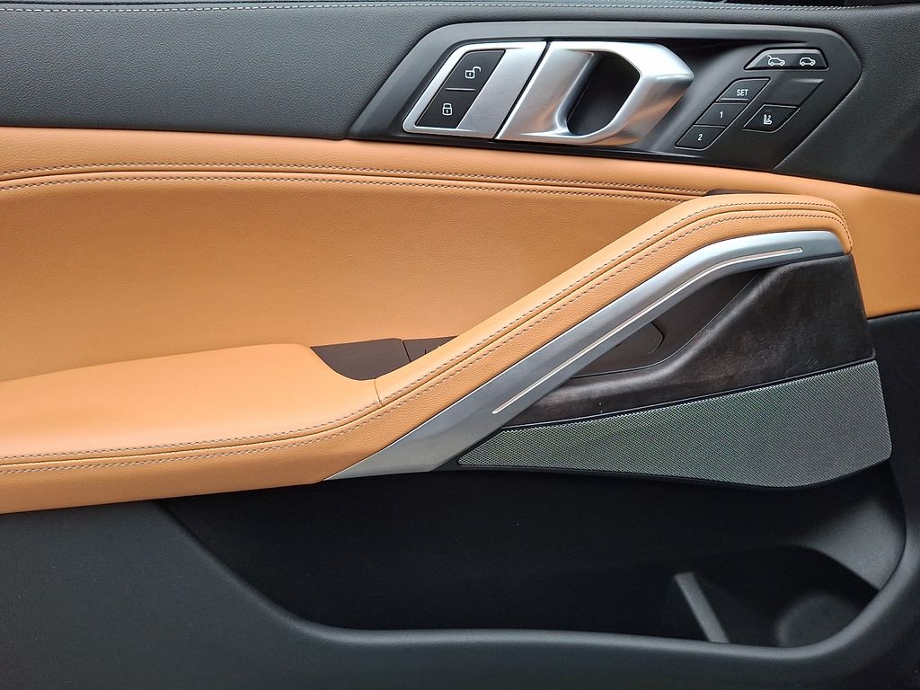 Thumbnail: 2024 BMW X6 - 15