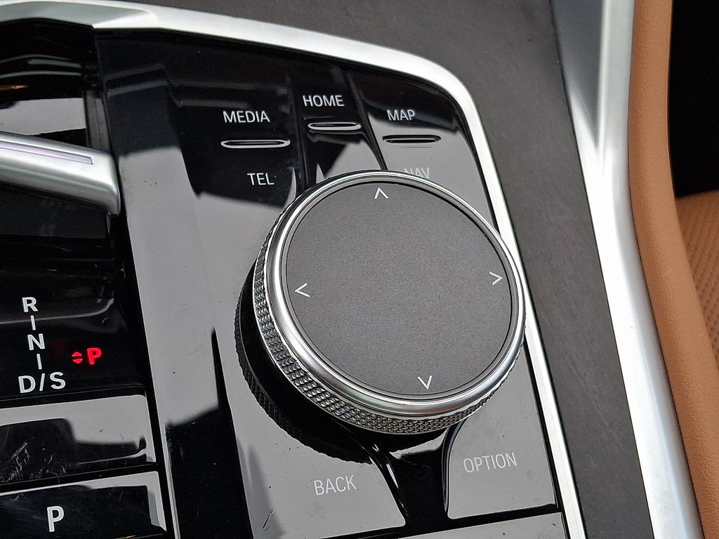 Thumbnail: 2024 BMW X6 - 25
