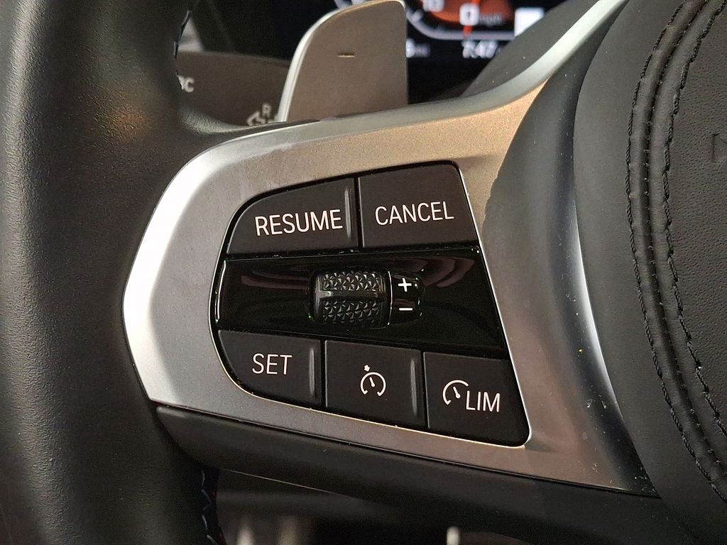 Thumbnail: 2025 BMW X4 - 19