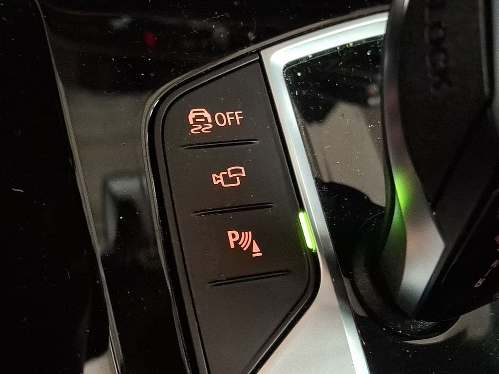 Thumbnail: 2025 BMW X4 - 22