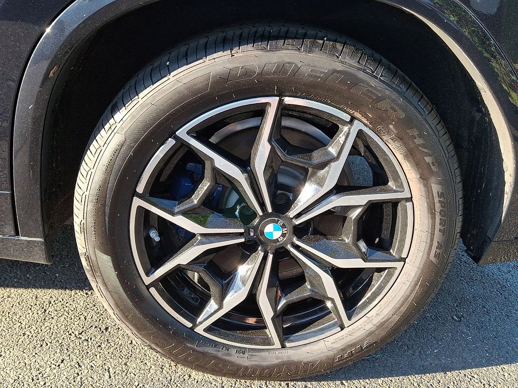 Thumbnail: 2022 BMW X4 - 5