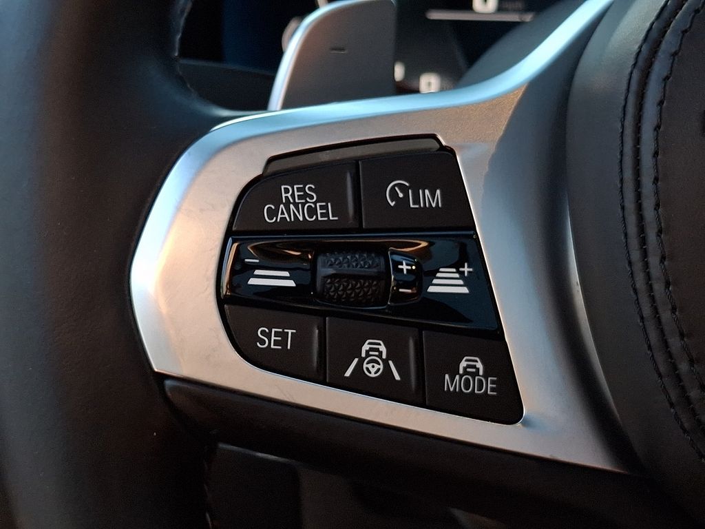 Thumbnail: 2022 BMW X4 - 20