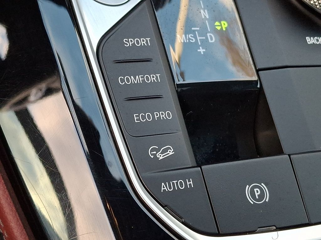 Thumbnail: 2025 BMW X4 - 26