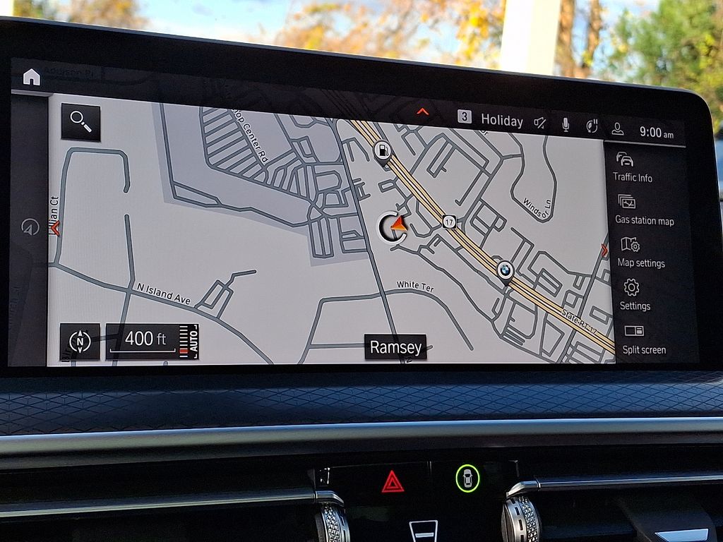 Thumbnail: 2025 BMW X4 - 8