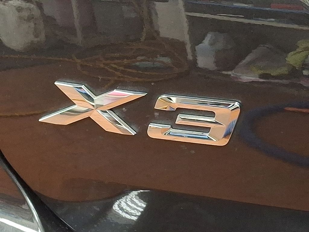 Thumbnail: 2023 BMW X3 - 30