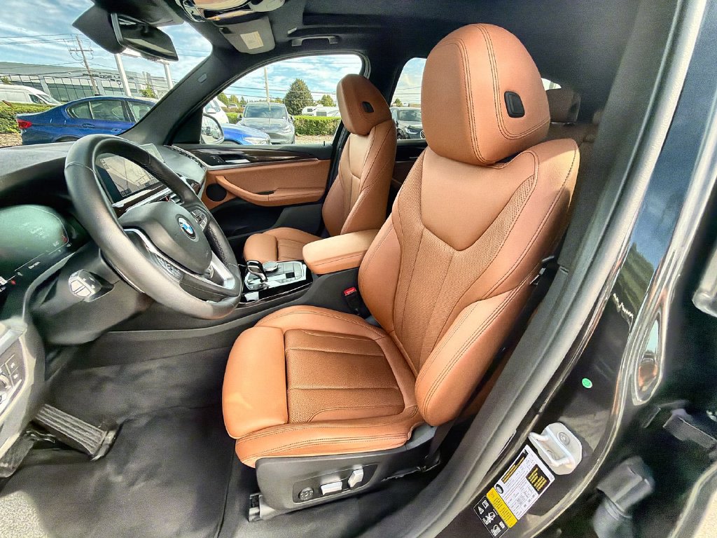 Thumbnail: 2023 BMW X3 - 12