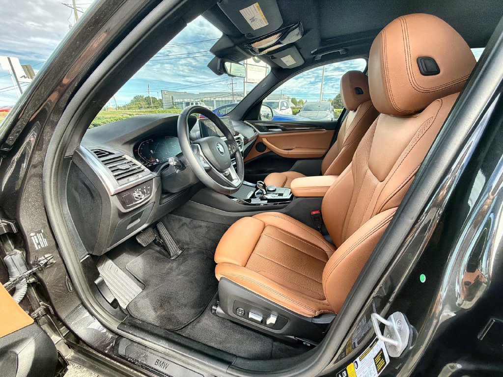 Thumbnail: 2023 BMW X3 - 11