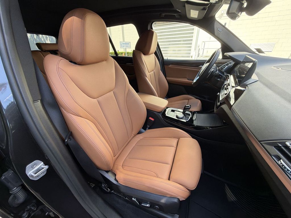 Thumbnail: 2024 BMW X3 - 29
