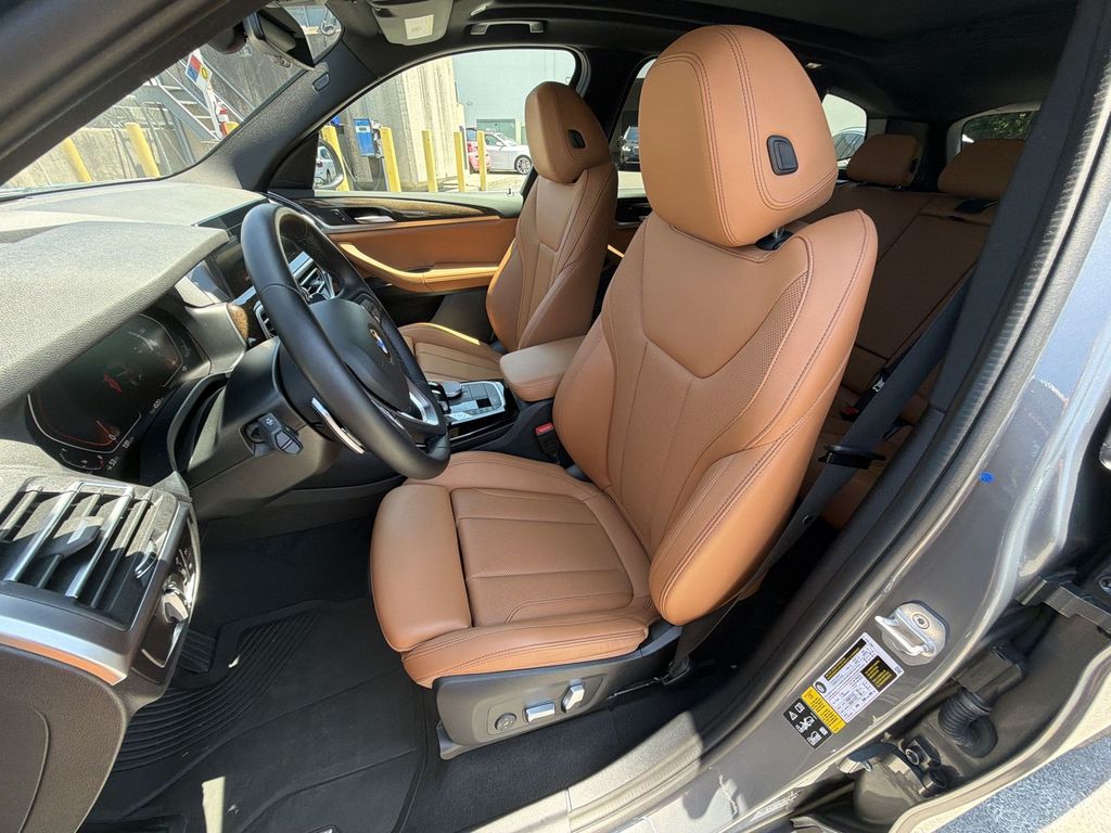 Thumbnail: 2023 BMW X3 - 12