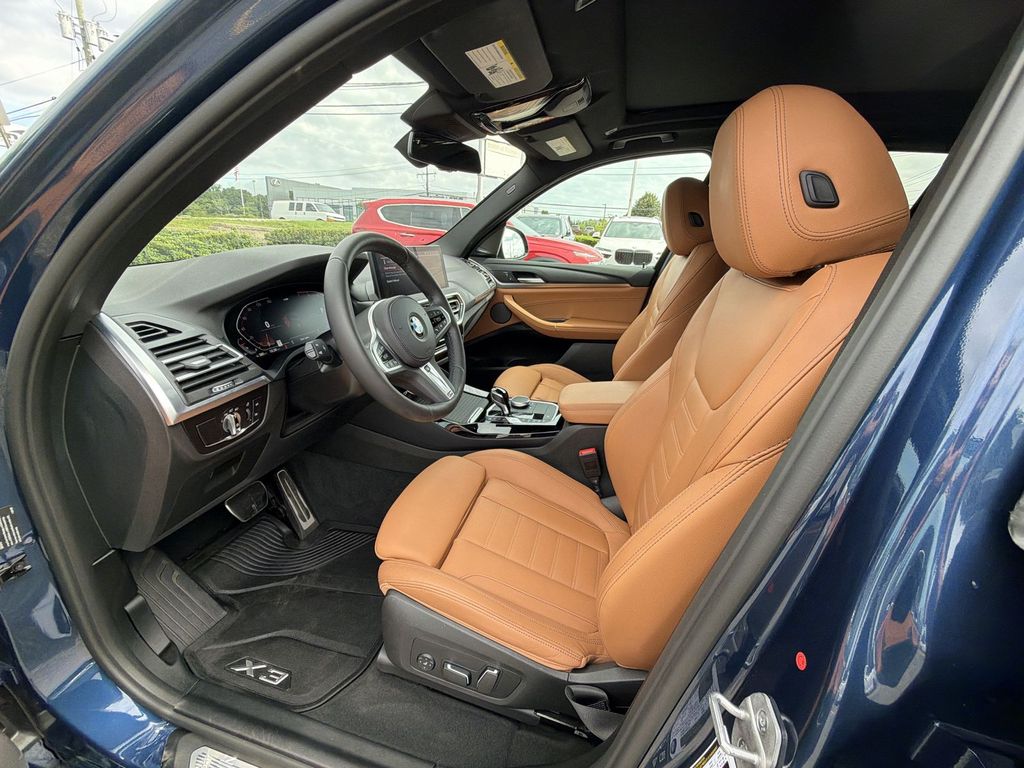 Thumbnail: 2024 BMW X3 - 11