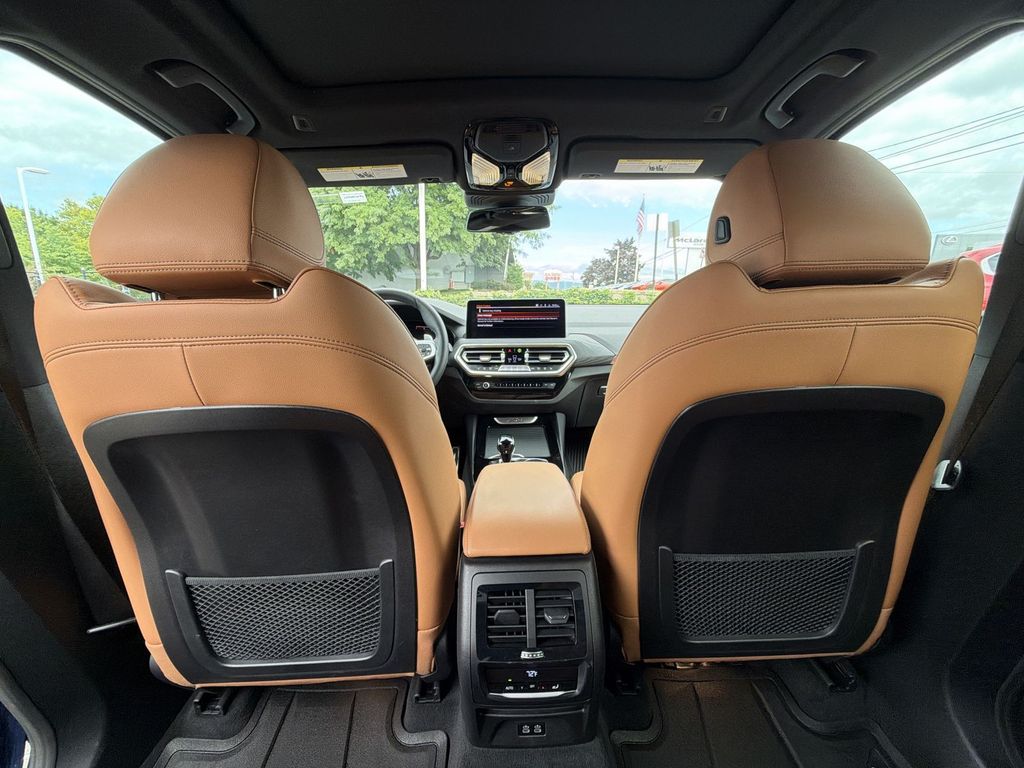 Thumbnail: 2024 BMW X3 - 13