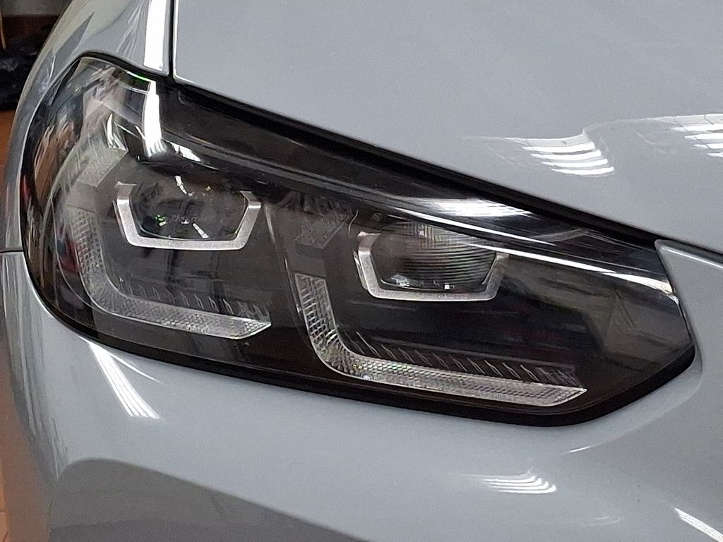 Thumbnail: 2022 BMW X3 - 16