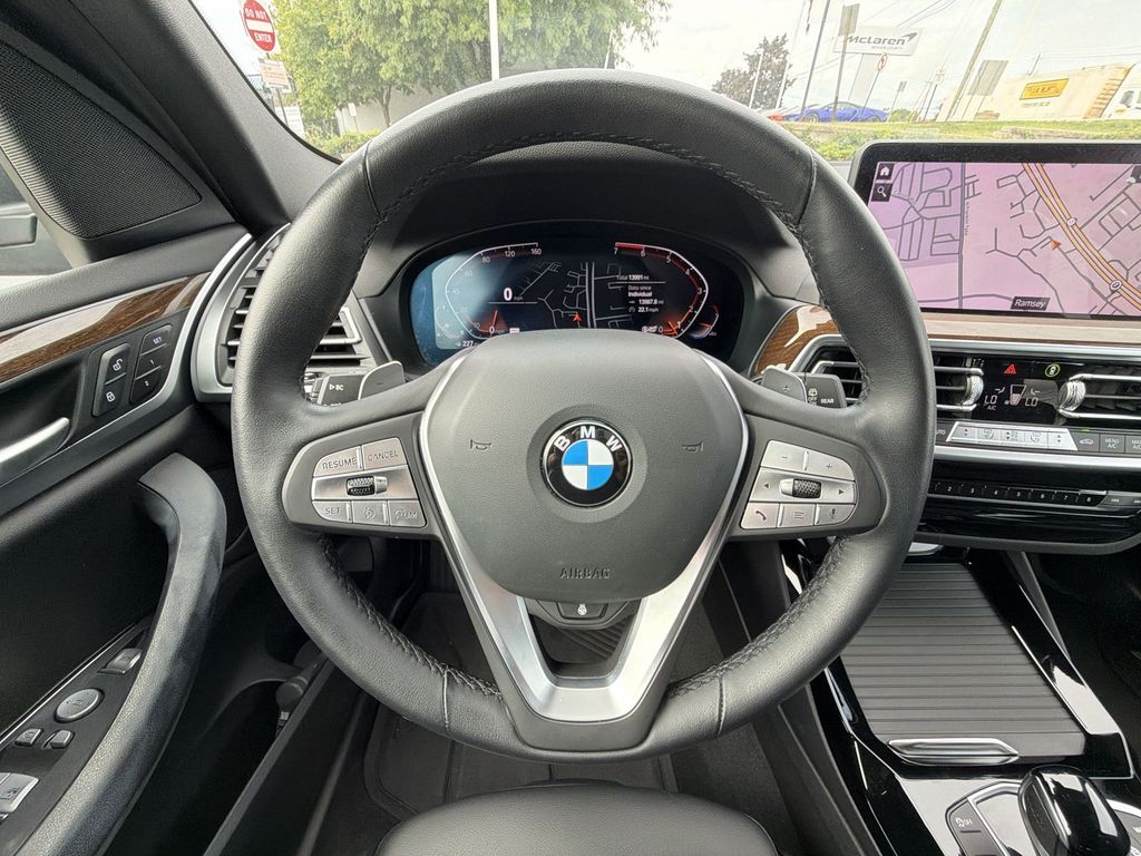 Thumbnail: 2024 BMW X3 - 10