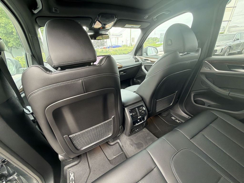 Thumbnail: 2024 BMW X3 - 13