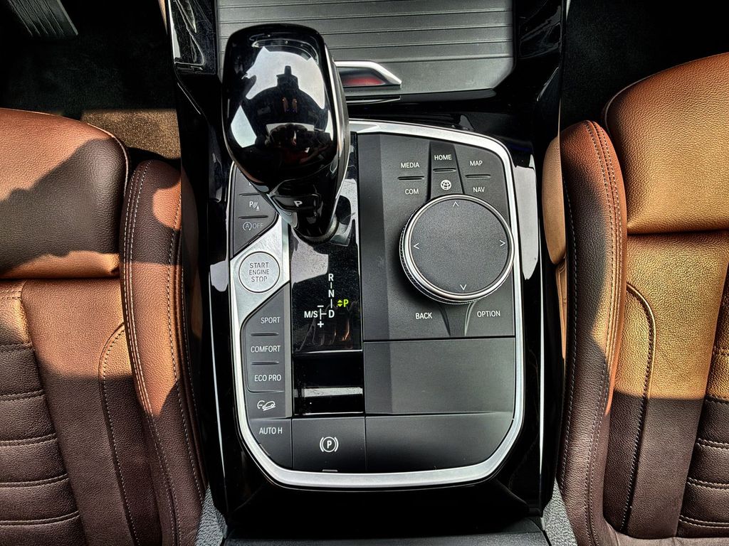 Thumbnail: 2023 BMW X3 - 16