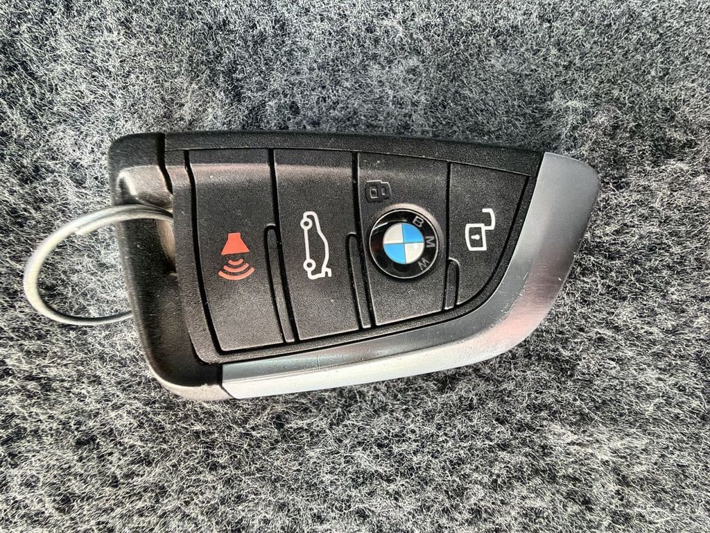 Thumbnail: 2023 BMW X3 - 18