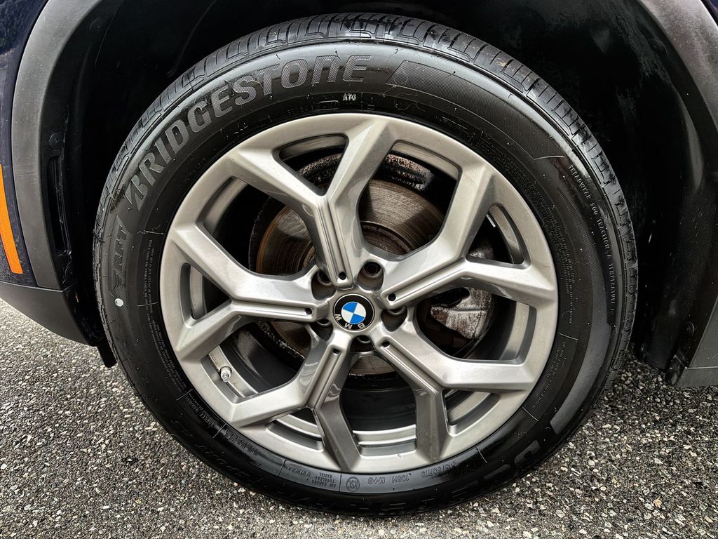 Thumbnail: 2024 BMW X3 - 8